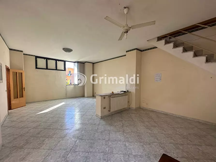 Immagine 1 di Multiproprietà in vendita  in Via Giacomo Leopardi, 6 a Acerra