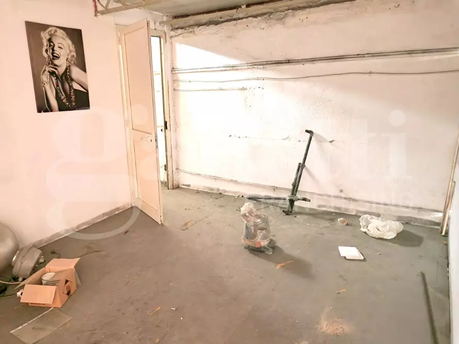 Immagine 8 di Capannone industriale in affitto  in Via calata capodichino a Napoli