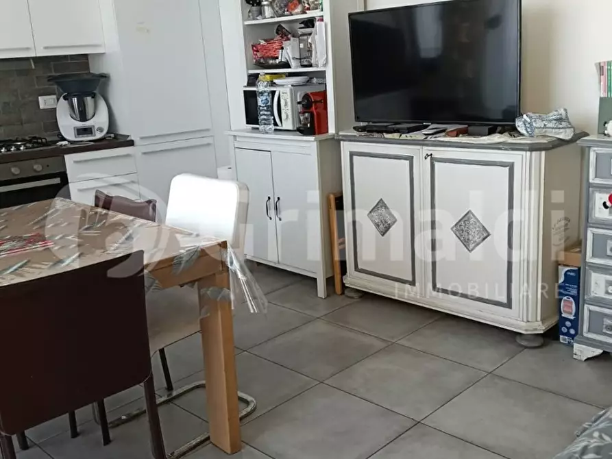 Immagine 11 di Appartamento in vendita  in Via Cassia a Roma