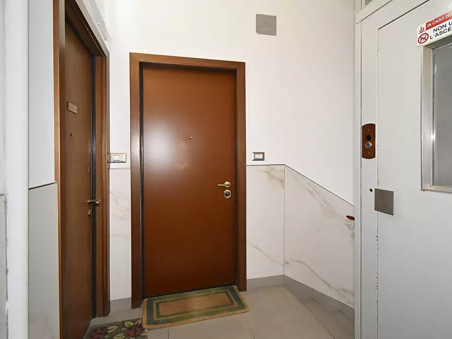 Immagine 15 di Appartamento in vendita  in Viale FULVIO TESTI, 89 a Milano