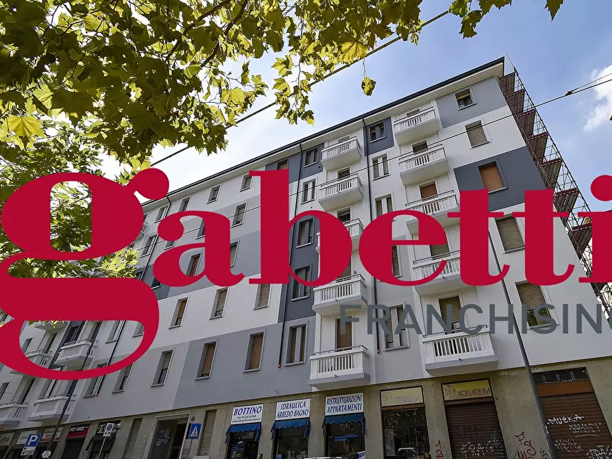 Immagine 1 di Appartamento in vendita  in Viale FULVIO TESTI, 89 a Milano