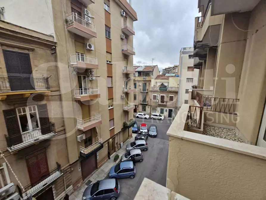 Immagine 20 di Appartamento in vendita  in Via Alfonso Il Magnanimo a Palermo