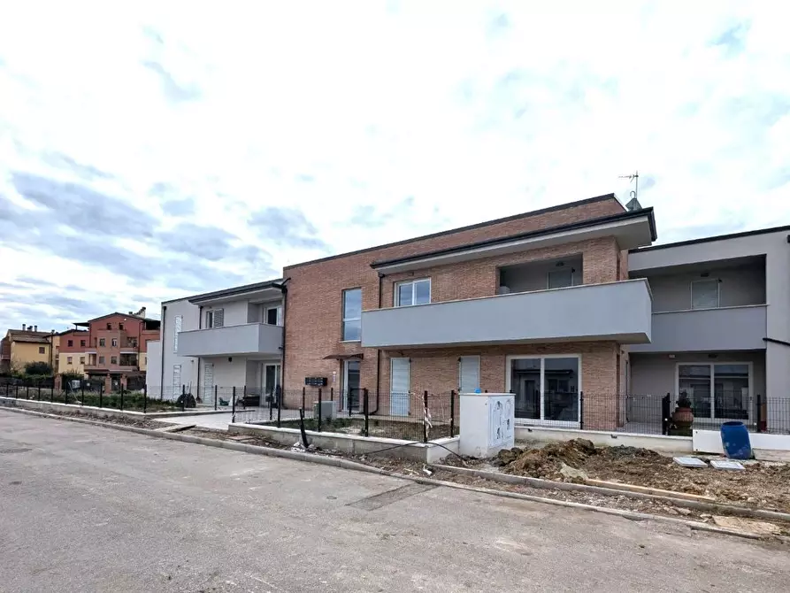 Immagine 5 di Appartamento in vendita  in Via SUBASIO, 1 a Torgiano