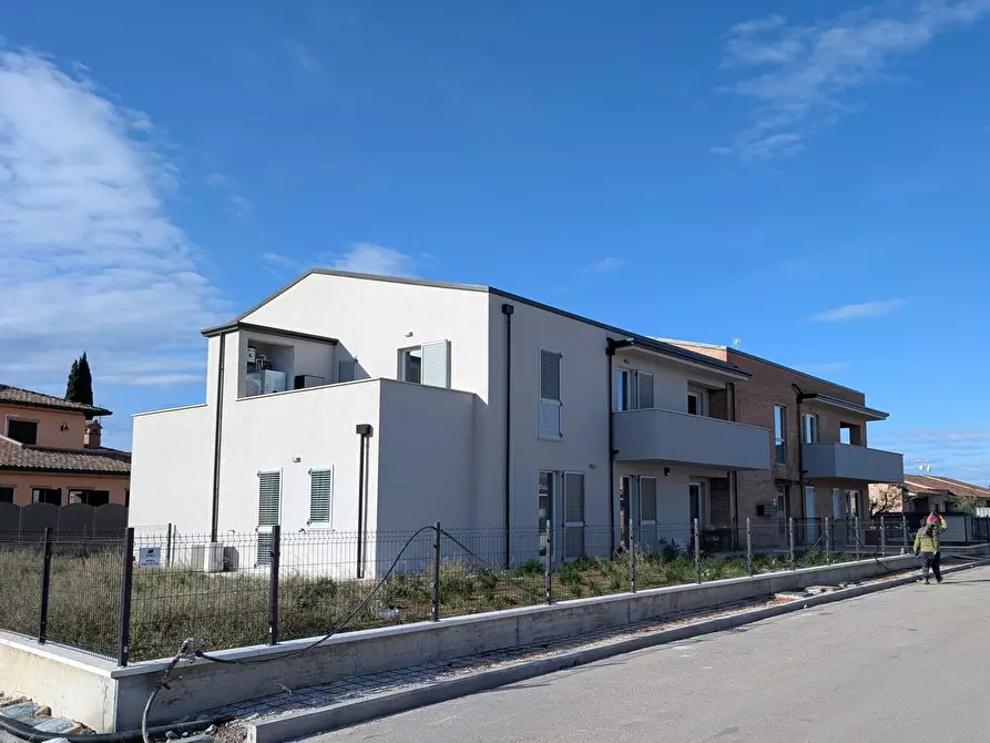 Immagine 4 di Appartamento in vendita  in Via SUBASIO, 1 a Torgiano