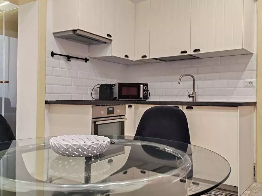 Immagine 7 di Appartamento in affitto  in Via salomone, 34 a Siracusa