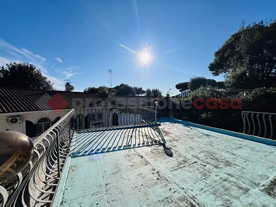 Immagine 37 di Villa in vendita  in Via TERRACINA, 50 a San Felice Circeo