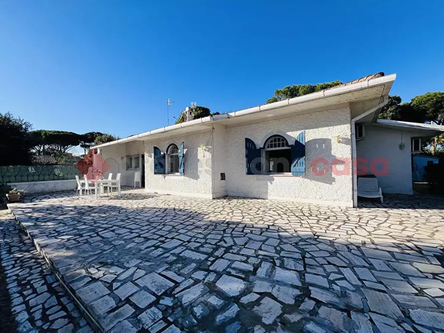 Immagine 29 di Villa in vendita  in Via TERRACINA, 50 a San Felice Circeo