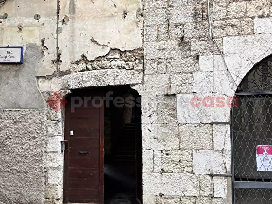 Immagine 15 di Appartamento in vendita  in Piazza Santa maria Maggiore, 1 a Alatri