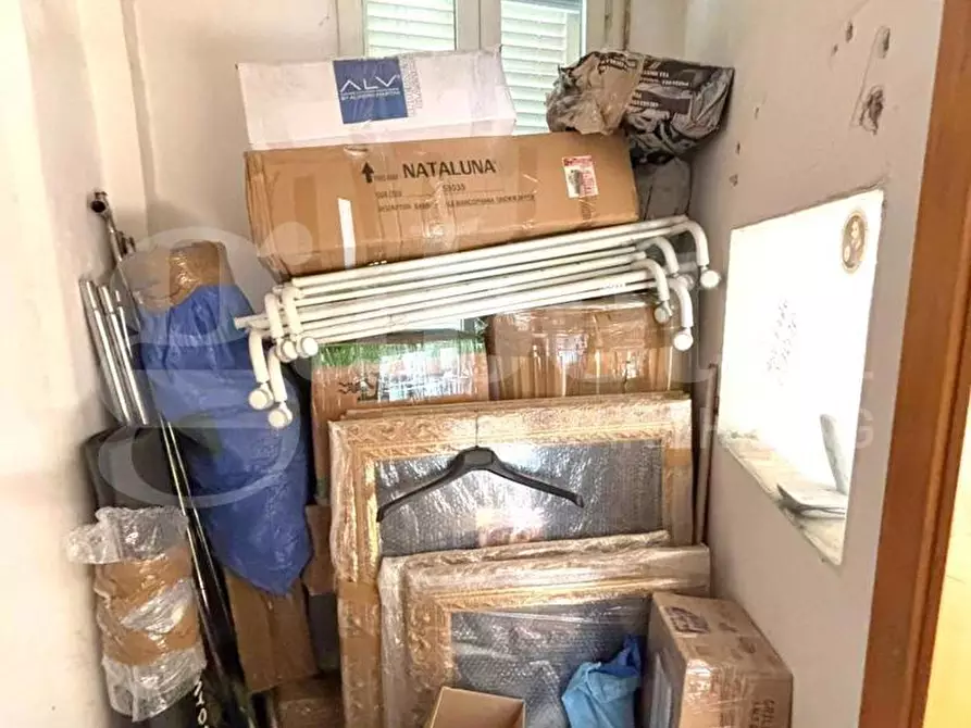 Immagine 12 di Appartamento in vendita  in Via ponti rossi a Napoli