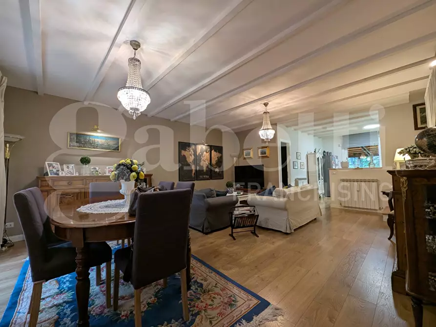 Immagine 30 di Villetta a schiera in vendita  in Via GIUSEPPE DI VITTORIO, 26 a Torgiano