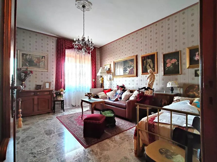 Immagine 6 di Appartamento in vendita  in Via TEANO APPULO a San Severo