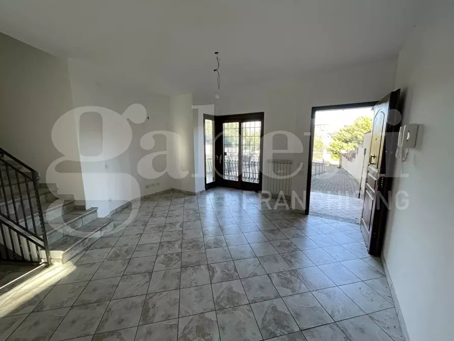 Immagine 8 di Casa bifamiliare in vendita  in Via dei Ciclamini, 25 a Rocca Di Papa