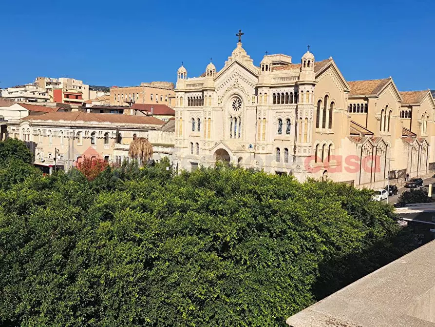 Immagine 4 di Ufficio in affitto  in Corso Garibaldi, 368 a Reggio Di Calabria