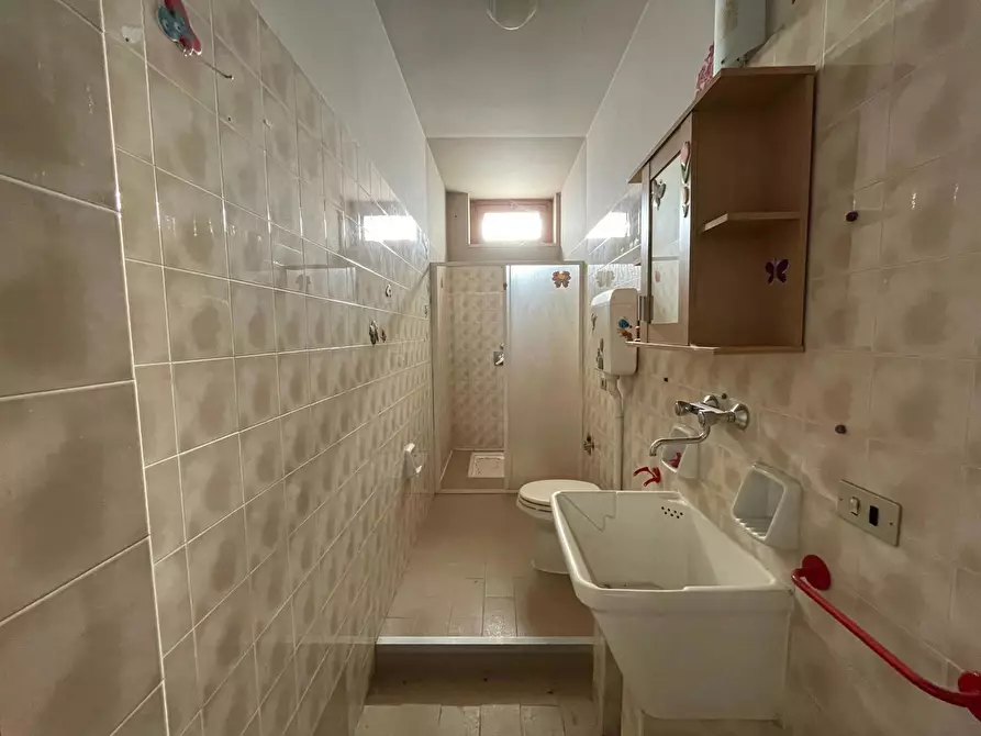 Immagine 21 di Appartamento in vendita  in Via Avis, 1 a Chiari