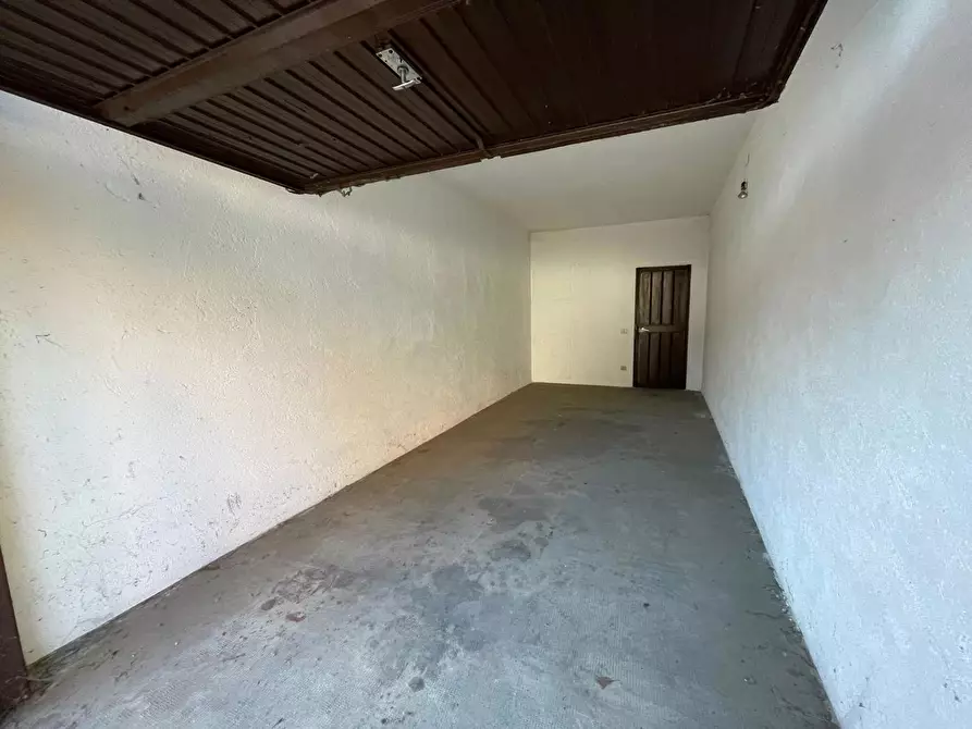 Immagine 23 di Appartamento in vendita  in Via Avis, 1 a Chiari