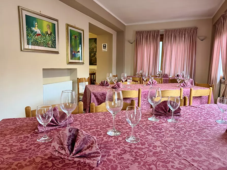 Immagine 2 di Bar / Ristorante in affitto  in Via SR 155, 86 a Trivigliano