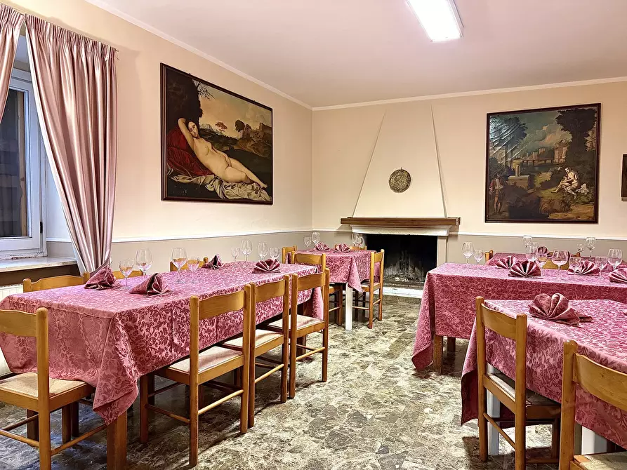 Immagine 6 di Bar / Ristorante in affitto  in Via SR 155, 86 a Trivigliano