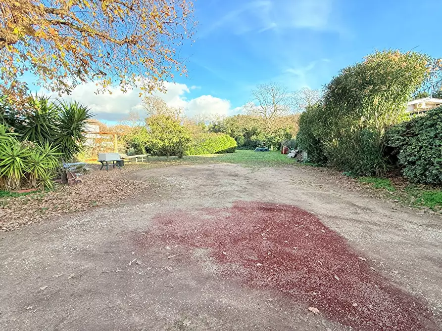 Immagine 3 di Terreno residenziale in vendita  in Via antonio Lotti, 98 a Roma