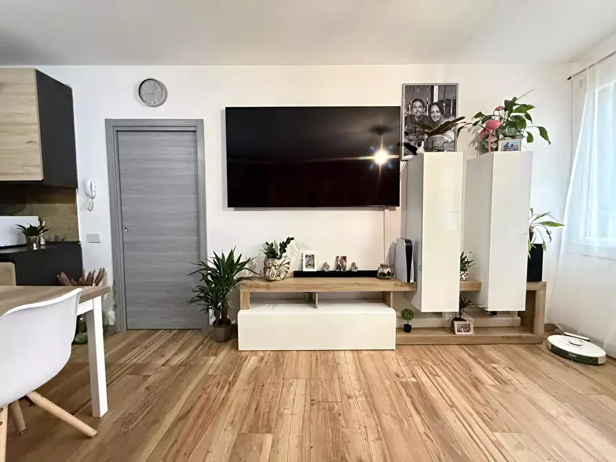 Immagine 4 di Appartamento in vendita  in Via CAVOUR, SNC a Trenzano