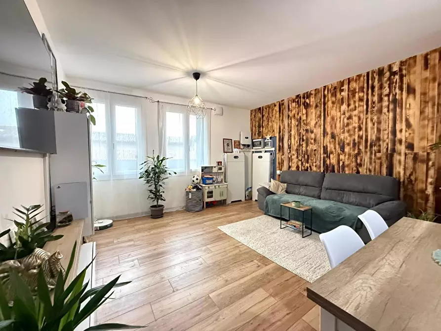 Immagine 5 di Appartamento in vendita  in Via CAVOUR, SNC a Trenzano