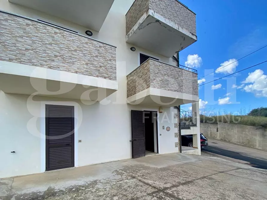 Immagine 1 di Appartamento in vendita  in Via Grazia Deledda, 5 a Santa Maria Coghinas