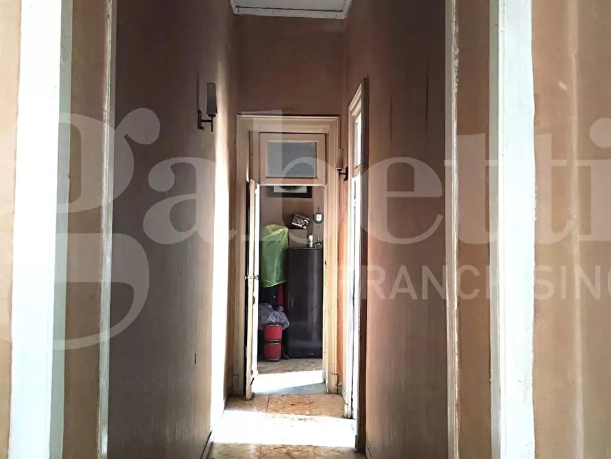 Immagine 11 di Appartamento in vendita  in Via CHIETI a Napoli