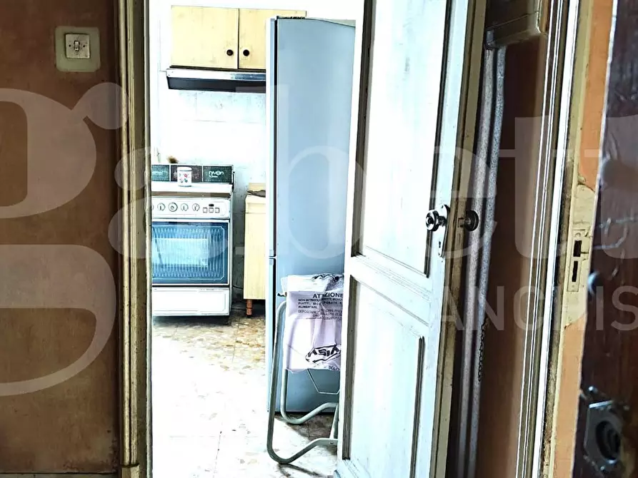 Immagine 14 di Appartamento in vendita  in Via CHIETI a Napoli