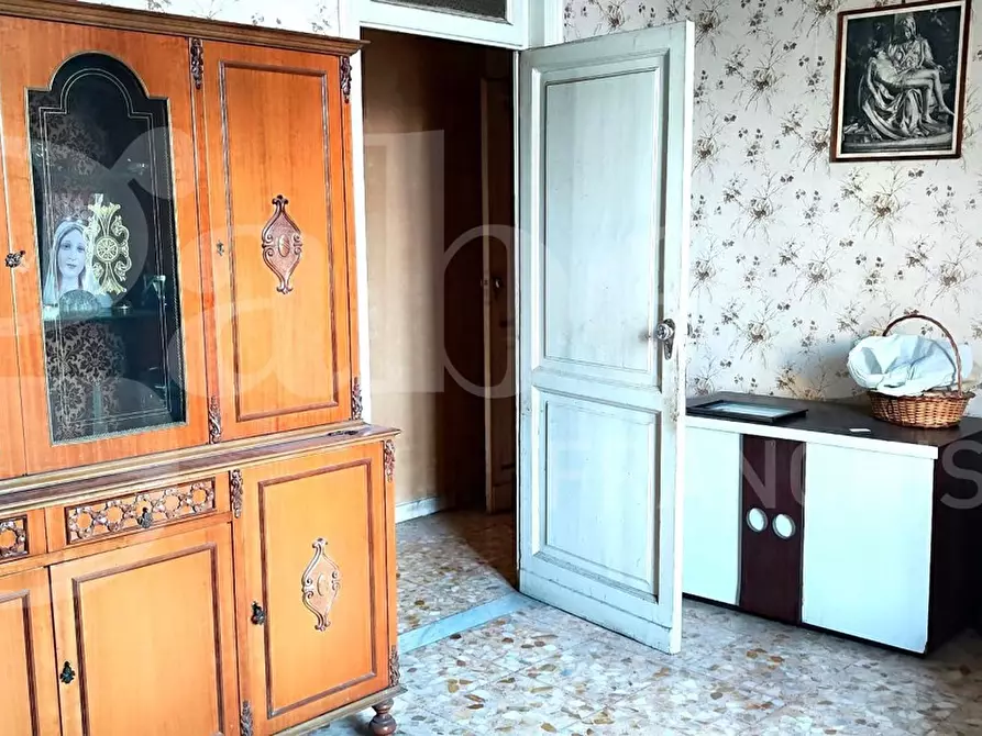 Immagine 10 di Appartamento in vendita  in Via CHIETI a Napoli
