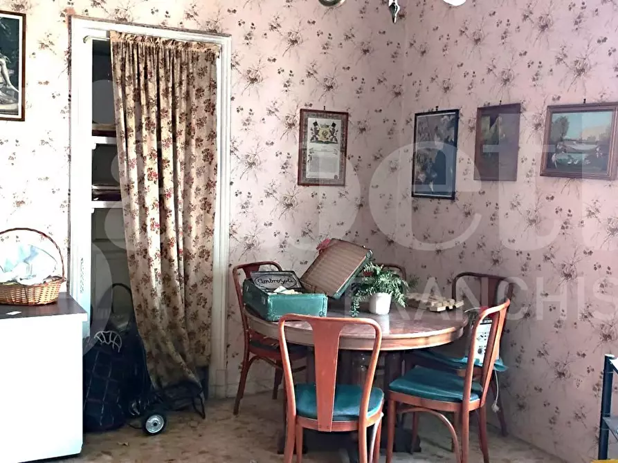 Immagine 9 di Appartamento in vendita  in Via CHIETI a Napoli
