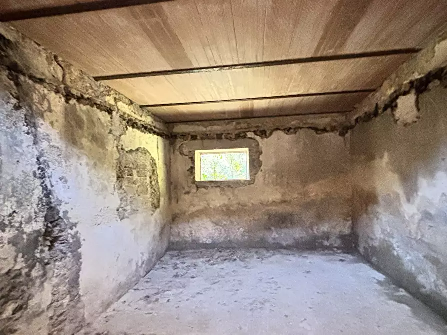 Immagine 11 di Rustico / casale in vendita  in Via Monte San Marino, snc a Alatri