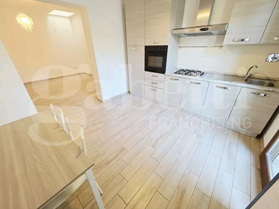 Immagine 2 di Appartamento in vendita  in Via GIOVANNI PIAN DEL CARPINE, 1 a Assisi