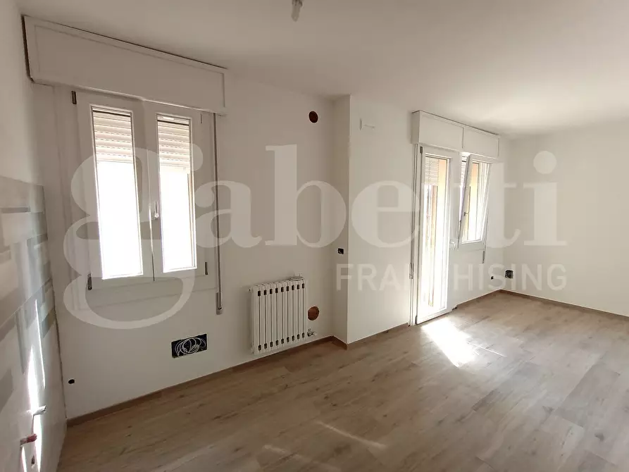 Immagine 7 di Appartamento in vendita  in Via CAVARZERE   Via dei Martiri, 59 a Cavarzere