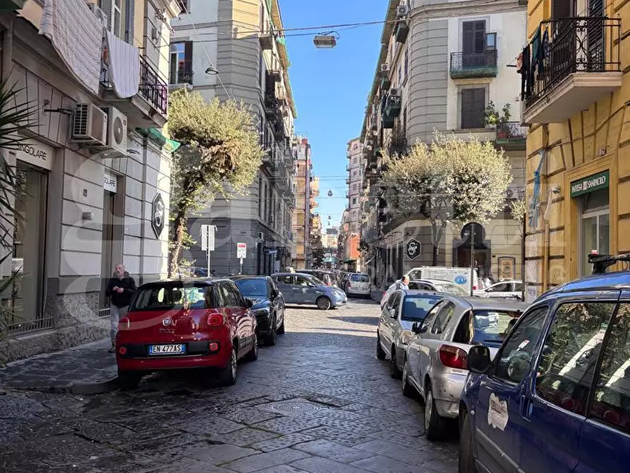 Immagine 4 di Appartamento in affitto  in Via Sant'Antonio Abate a Napoli