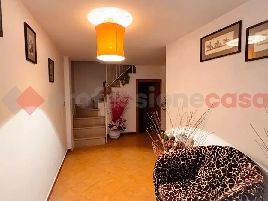 Immagine 3 di Appartamento in vendita  in Via Vittorio Emanuele, 10 a Vico Nel Lazio