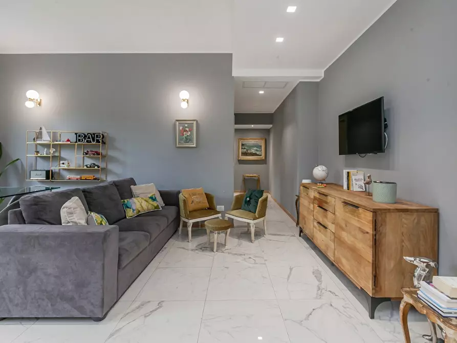 Immagine 7 di Appartamento in vendita  in Via Garian a Milano
