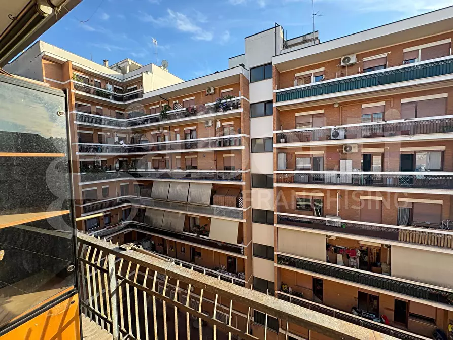 Immagine 29 di Appartamento in vendita  in Via Carlo Pascal, 10 a Roma