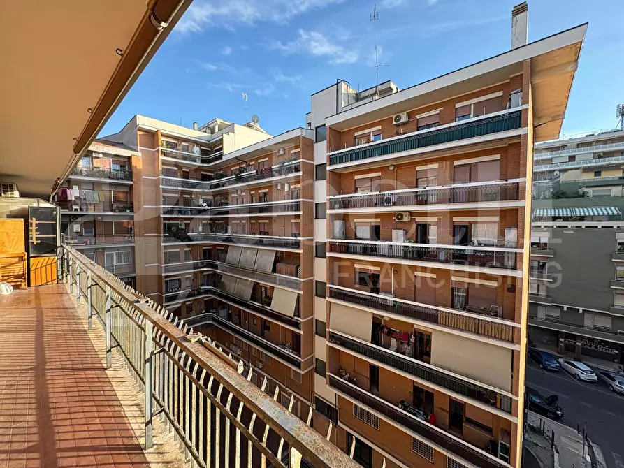 Immagine 24 di Appartamento in vendita  in Via Carlo Pascal, 10 a Roma