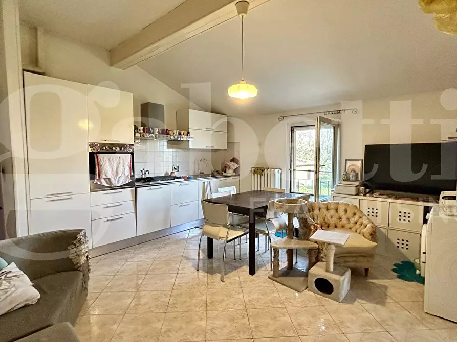 Immagine 2 di Appartamento in vendita  in Via GESSO a Zola Predosa