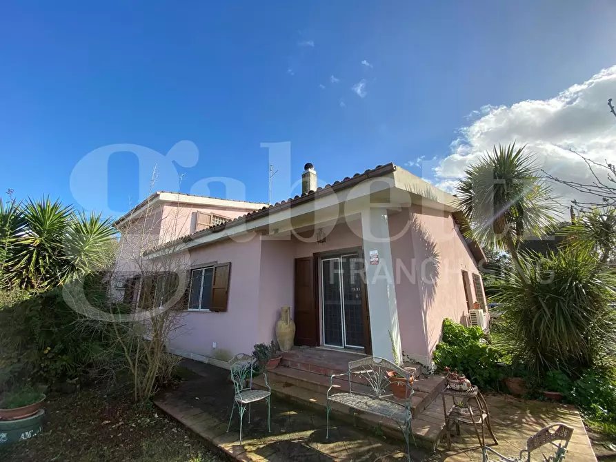 Immagine 2 di Casa bifamiliare in vendita  in Via Seconda Traversa Via Quarto Sant'Antonio, 39 a Marino