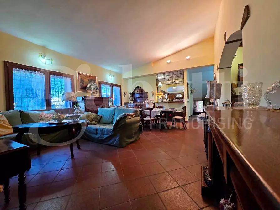 Immagine 21 di Casa bifamiliare in vendita  in Via Seconda Traversa Via Quarto Sant'Antonio, 39 a Marino