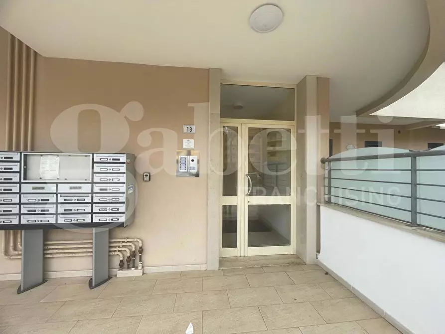 Immagine 10 di Appartamento in vendita  in Via Ada Cudazzo, 24 a Lecce