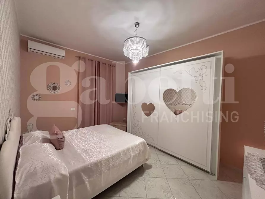 Immagine 6 di Appartamento in vendita  in Vico Tutti i santi, 106 a Napoli