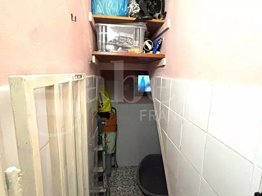 Immagine 10 di Appartamento in vendita  in Vico Tutti i santi, 106 a Napoli