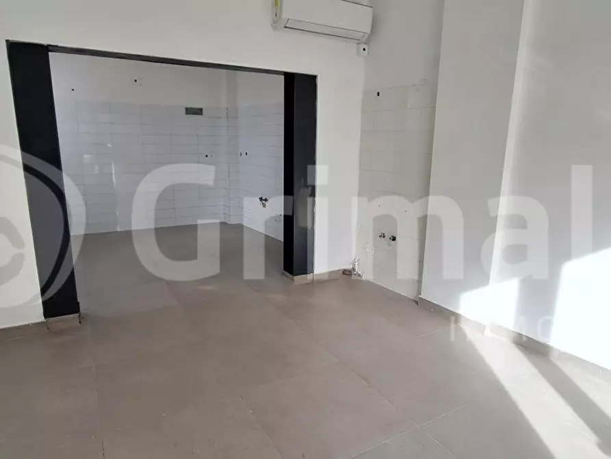 Immagine 5 di Negozio in affitto  in Via Consolare Pompea, 1561 a Messina