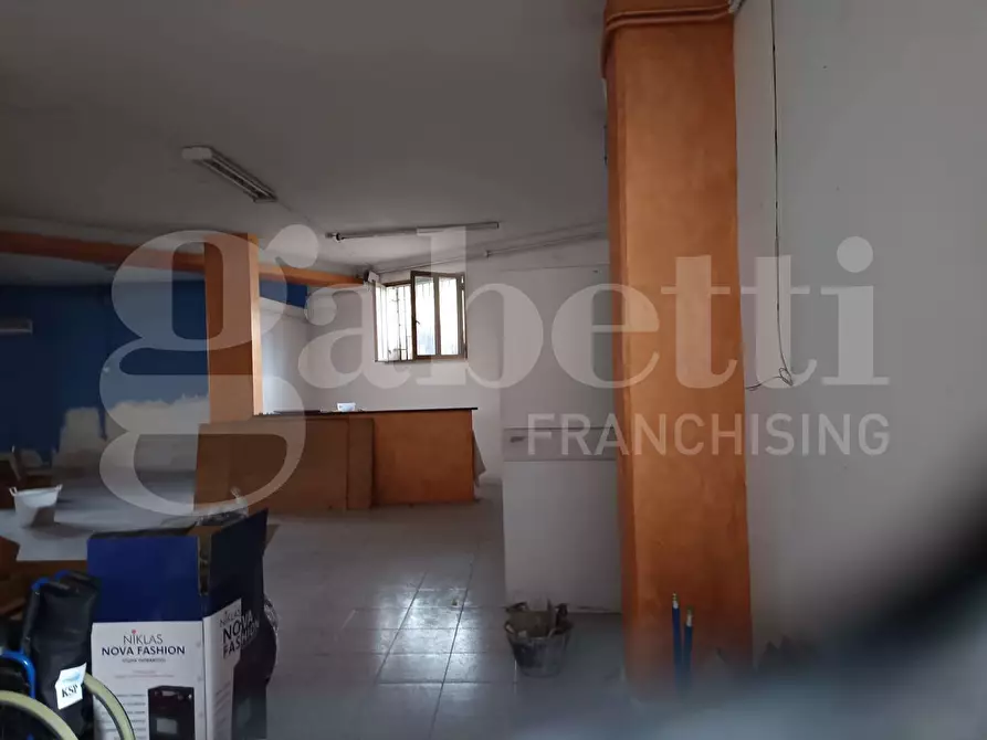 Immagine 4 di Magazzino in affitto  in Via Petrara, snc a Ceppaloni