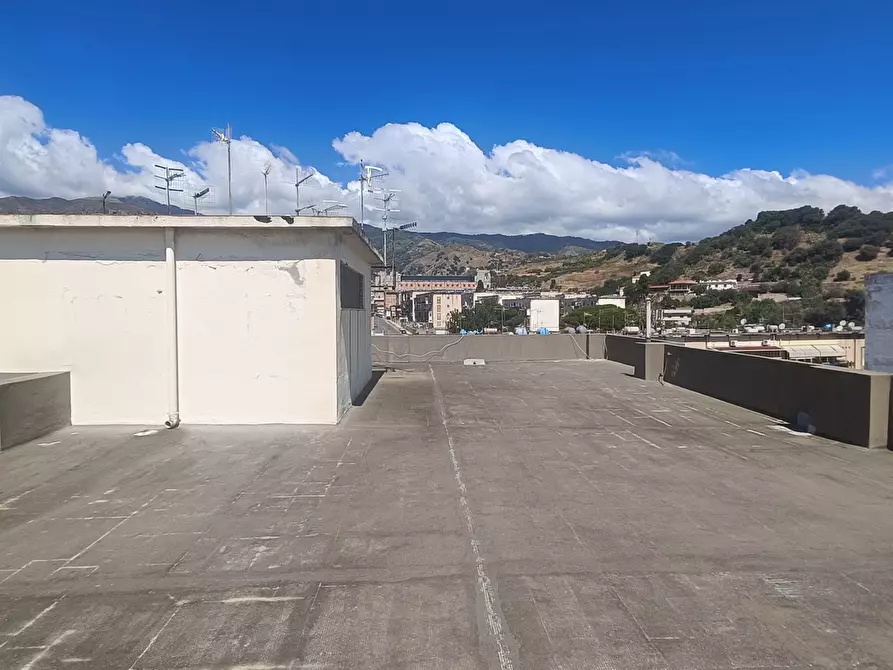 Immagine 35 di Appartamento in vendita  in Via adolfo celi, 100 a Messina