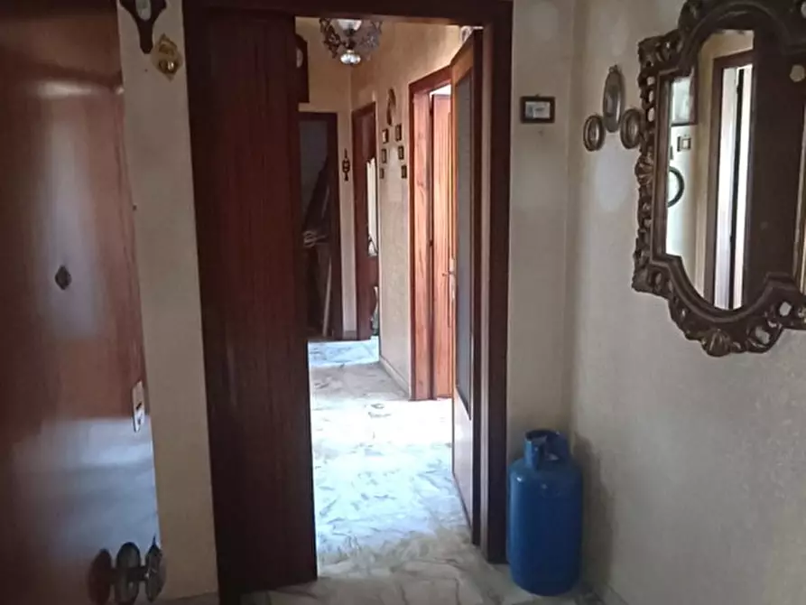 Immagine 3 di Appartamento in vendita  in Via adolfo celi, 100 a Messina