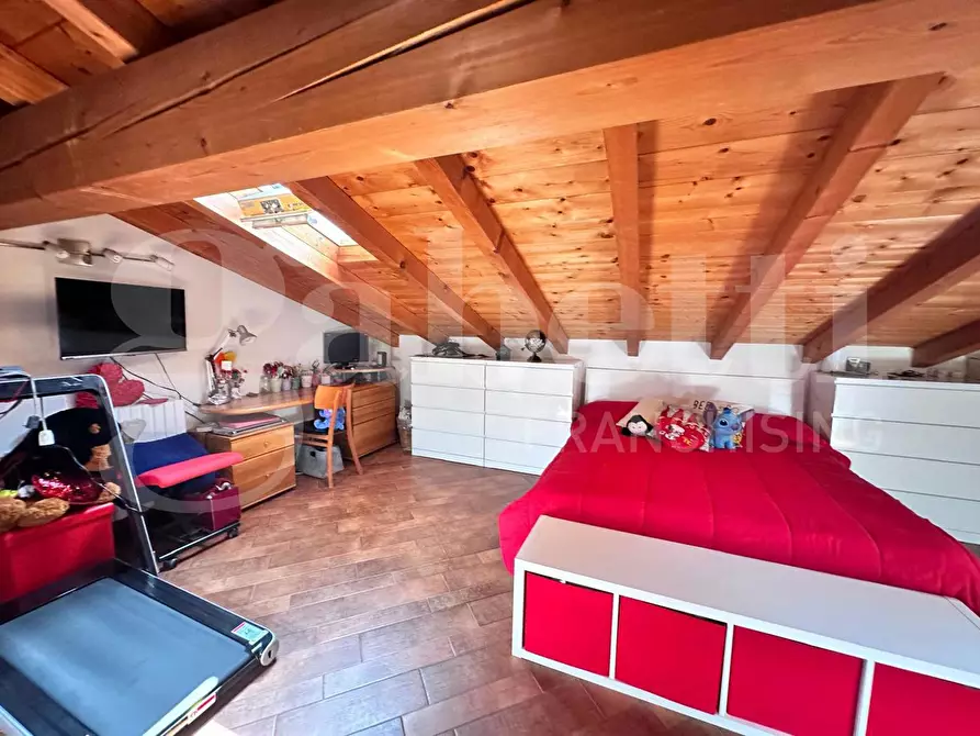 Immagine 16 di Villa in vendita  in Via Cascina  Avalle, snc a Albavilla