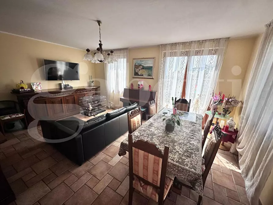 Immagine 26 di Villa in vendita  in Via Cascina  Avalle, snc a Albavilla