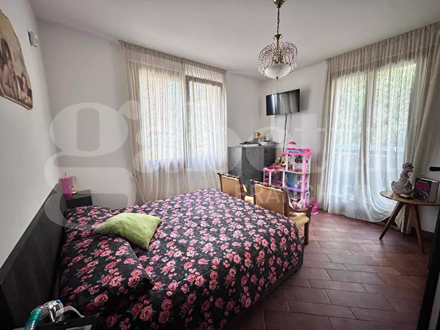 Immagine 27 di Villa in vendita  in Via Cascina  Avalle, snc a Albavilla